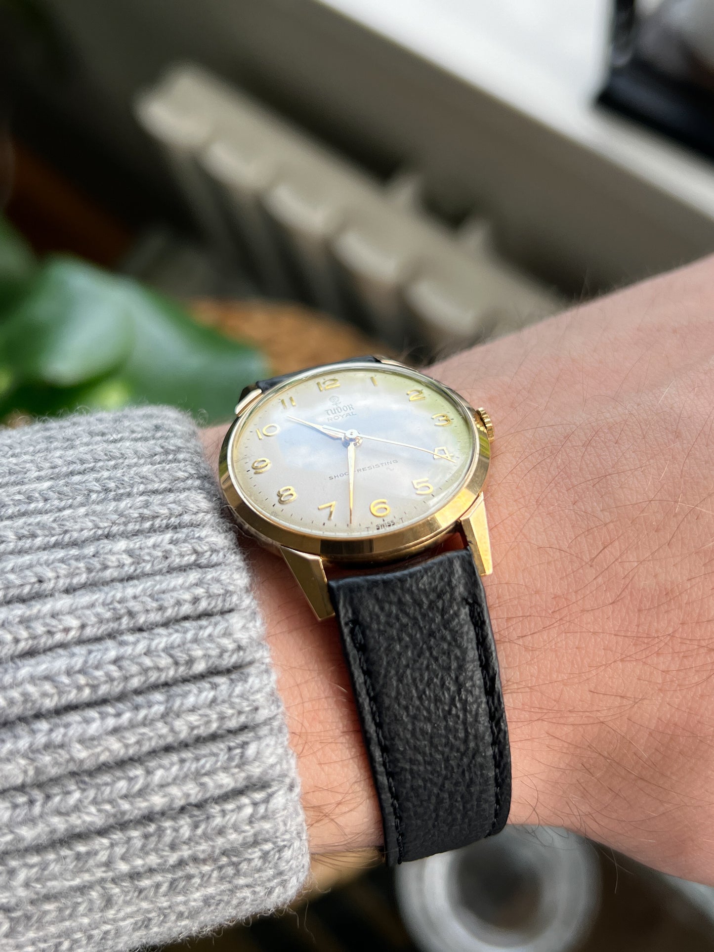 Tudor Royal 9ct Gold