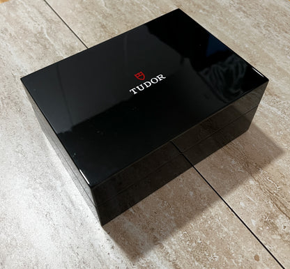 Tudor Black Bay Heritage Ref. 79230N